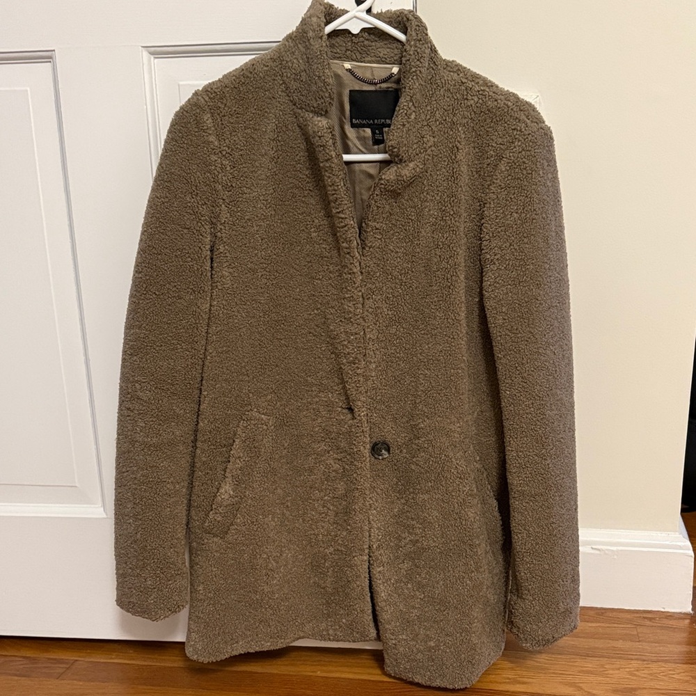 Banana Republic Women’s Brown Teddy Coat